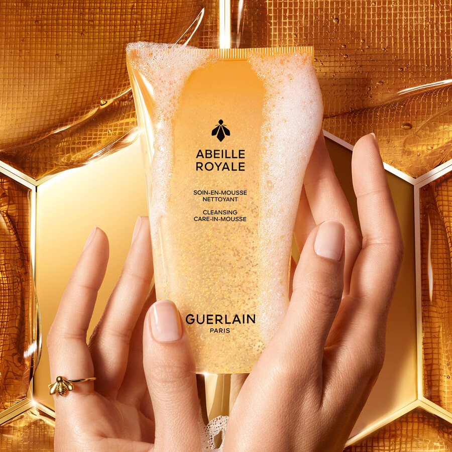abeille royale ⋅ cleansing care-in-mousse ⋅ guerlain