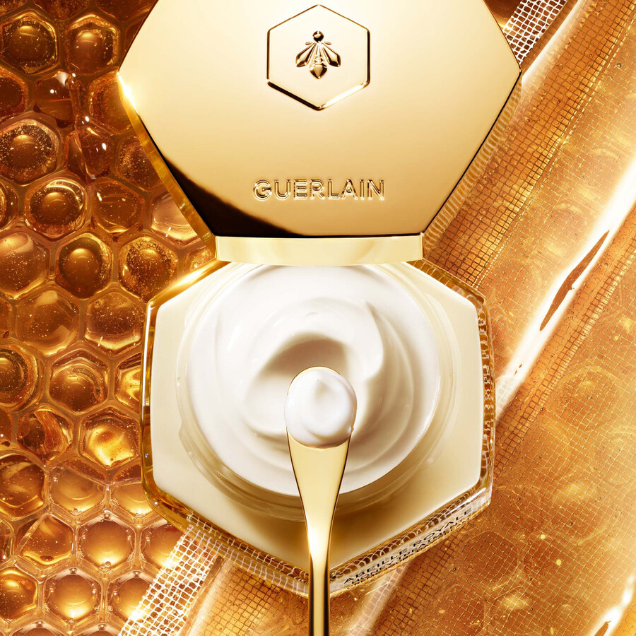 abeille royale ⋅ honey treatment day cream ⋅ guerlain