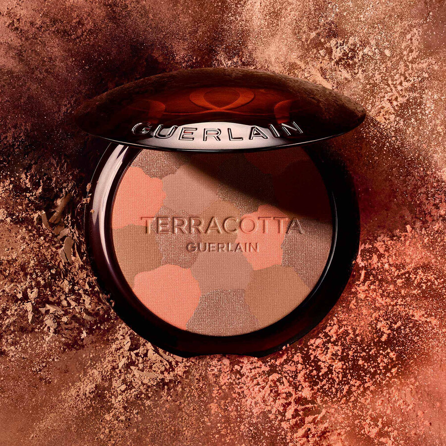 terracotta light ⋅ the sun-kissed natural healthy glow powder - 96 naturally-derived ingredients ⋅ guerlain