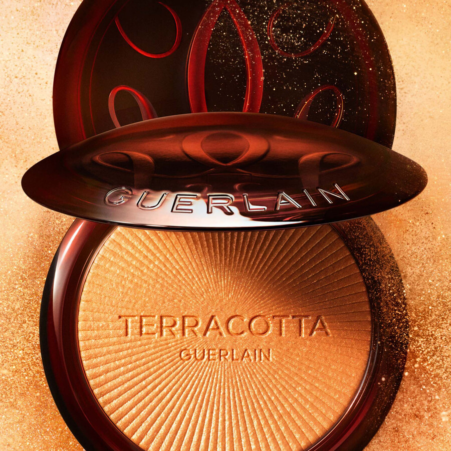 terracotta luminizer ⋅ the shimmering powder - 96 naturally-derived ingredients ⋅ guerlain