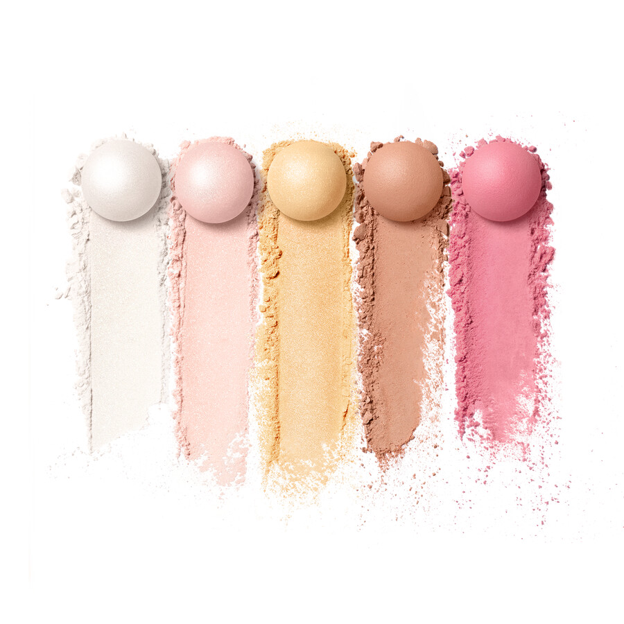 mÉtÉorites phoenix ⋅ light-revealing pearls of powder ⋅ guerlain